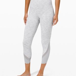 Lululemon Women’s Yoga Capris